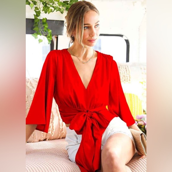 Red Satin Front Tie Quarter Sleeve NWT - Picture 3 of 6